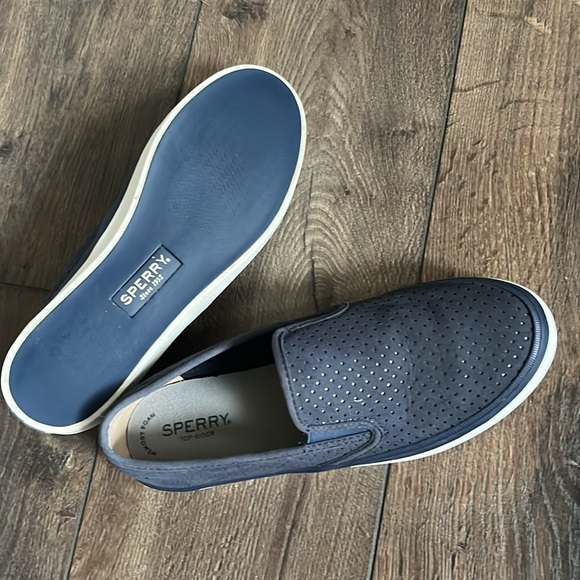 Slip on sneakers, navy perforated, suede, memory foam - Picture 3 of 4